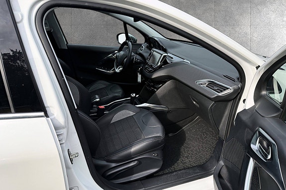 Peugeot 2008 17 of 20