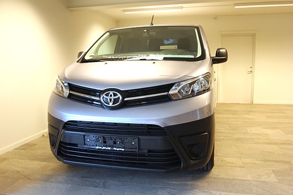Toyota Proace 3 of 15