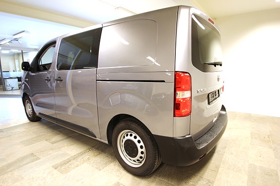 Toyota Proace 7 of 15