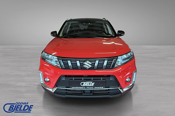 Suzuki Vitara 2 of 16