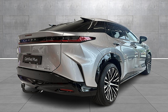 Lexus RZ450e 4 of 30