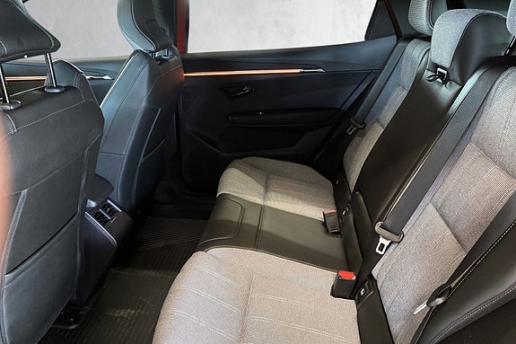 Renault Scenic E-Tech 17 of 20