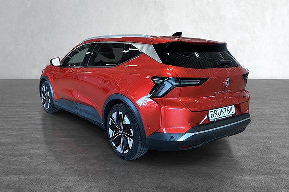Renault Scenic E-Tech 6 of 20