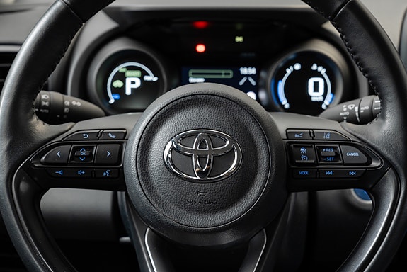 Toyota Yaris 26 of 30