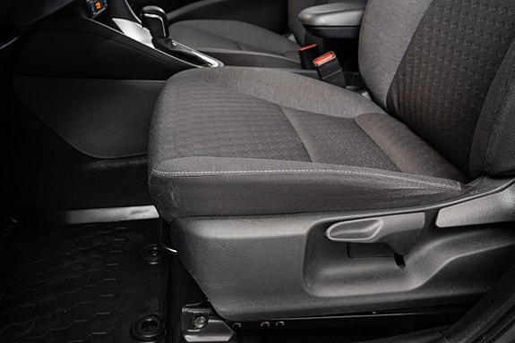 Toyota Yaris 16 of 30