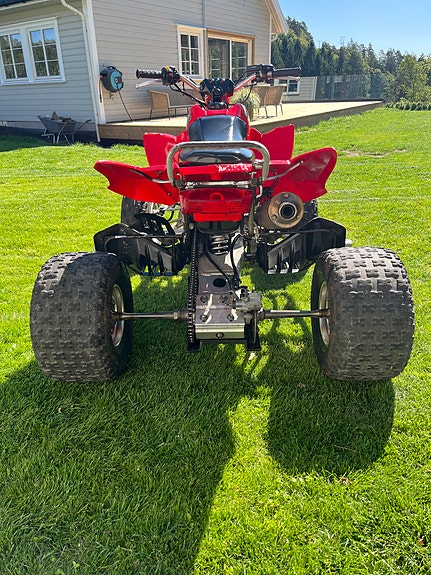 Arctic-cat DVX 400 4 of 8