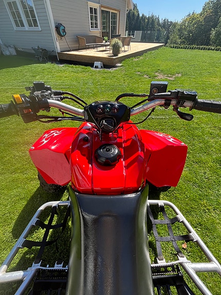 Arctic-cat DVX 400 6 of 8