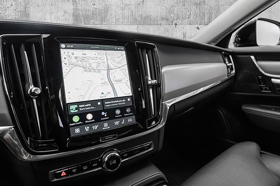 Volvo V90 16 of 30