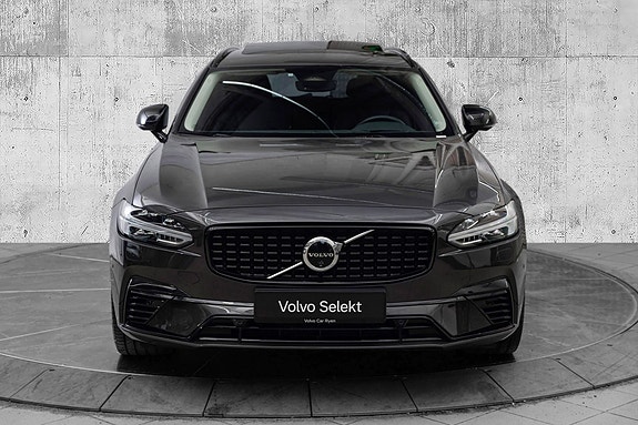 Volvo V90 4 of 30