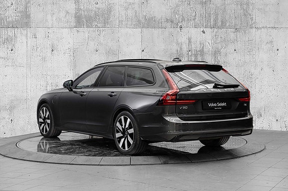 Volvo V90 6 of 30