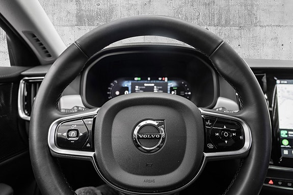 Volvo V90 14 of 30