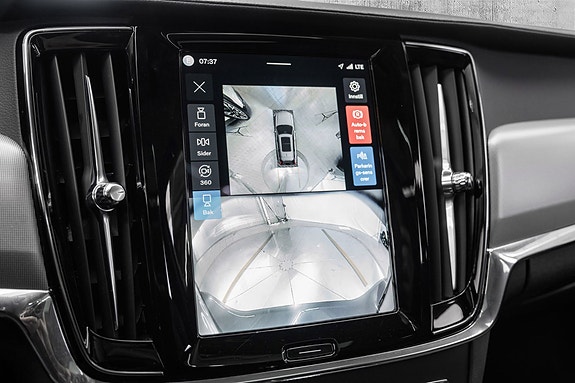 Volvo V90 18 of 30