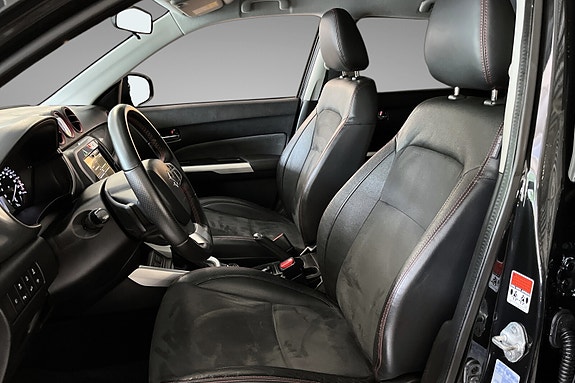 Suzuki Vitara 11 of 17