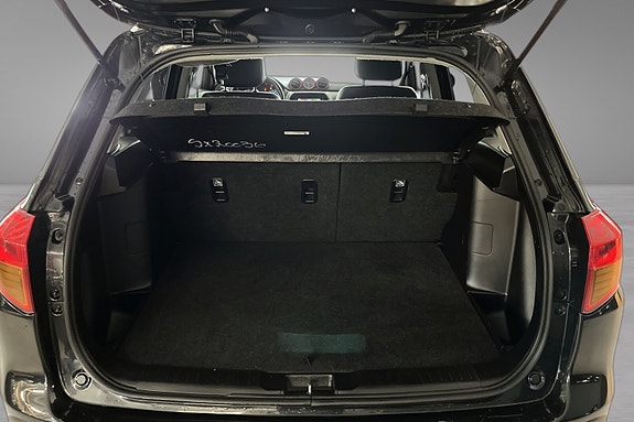 Suzuki Vitara 9 of 17