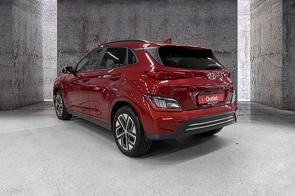 Hyundai Kona 2 of 12