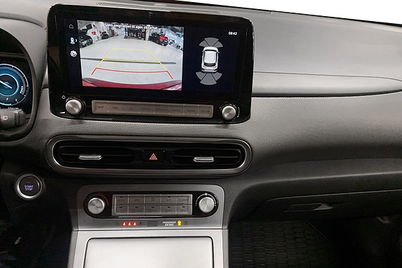 Hyundai Kona 12 of 12