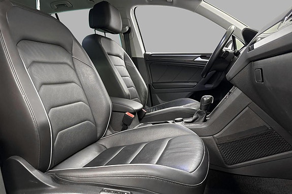 Volkswagen Tiguan 15 of 30