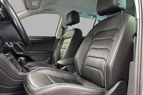 Volkswagen Tiguan 10 of 30