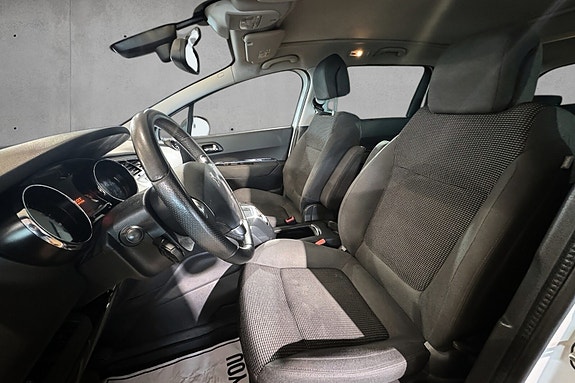 Peugeot 5008 10 of 30