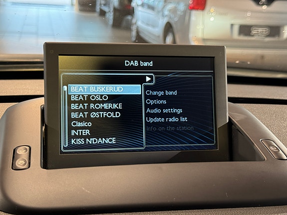 Peugeot 5008 17 of 30