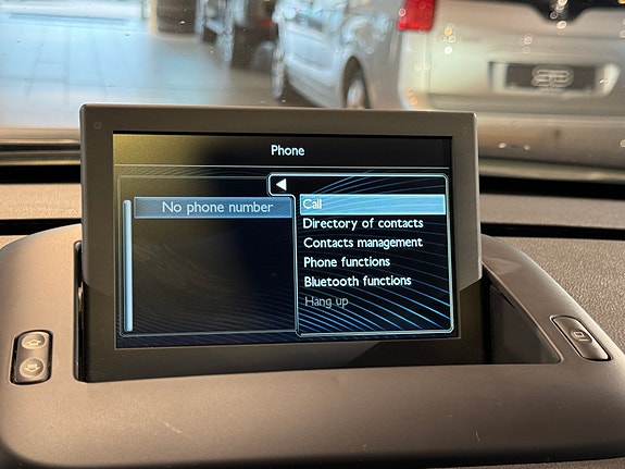 Peugeot 5008 18 of 30