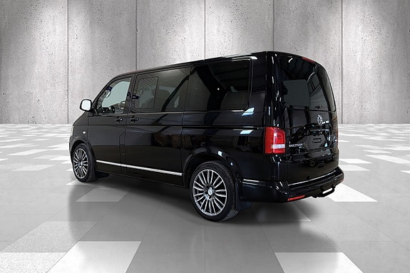 Volkswagen Multivan 3 of 23