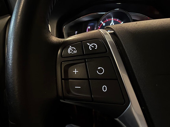 Volvo V60 24 of 24