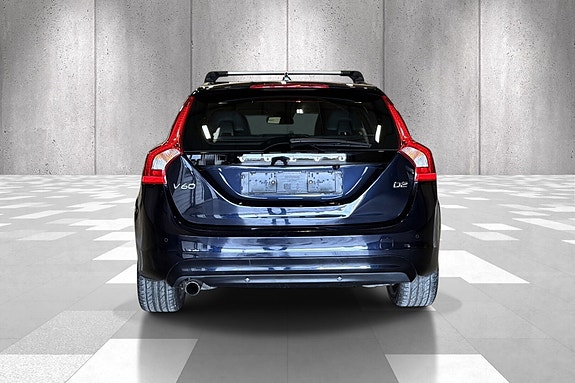 Volvo V60 4 of 24