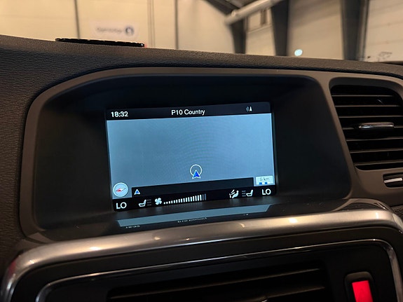 Volvo V60 17 of 24