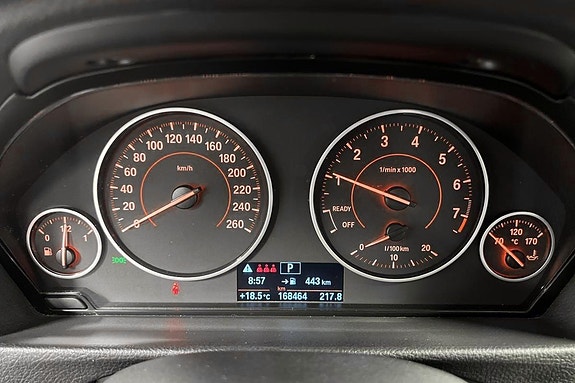 BMW 318i 12 of 27