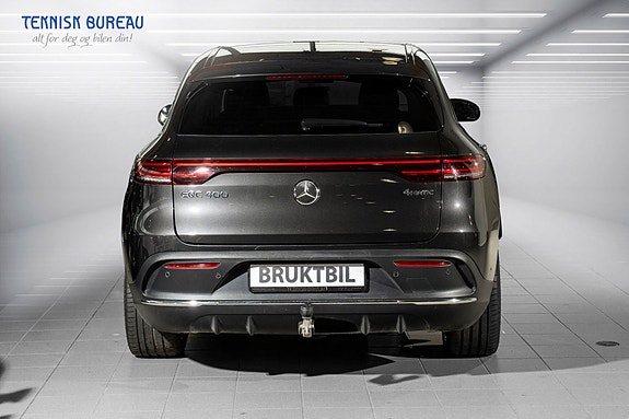 Mercedes-Benz EQC400 13 of 30