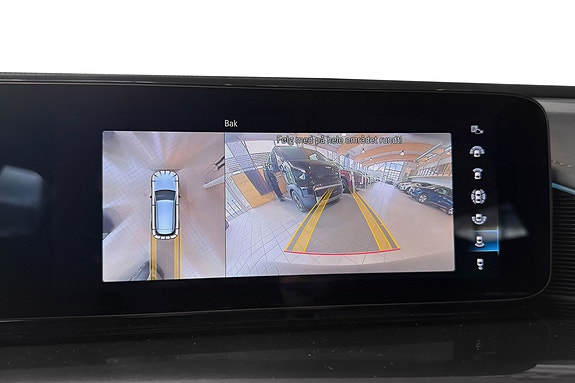 Mercedes-Benz EQC400 30 of 30