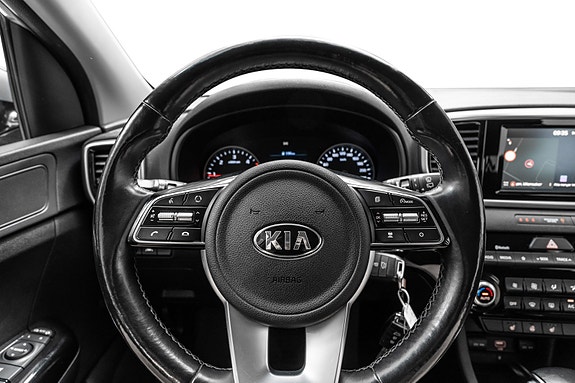 Kia Sportage 12 of 24