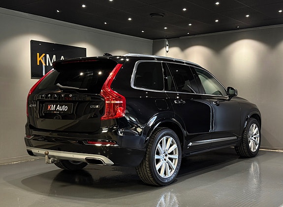 Volvo XC90 6 of 30