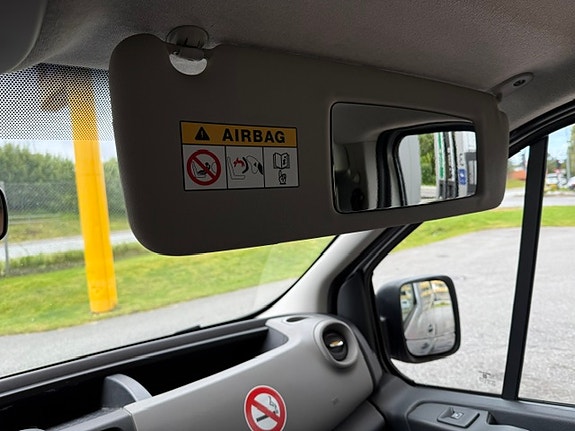 Renault Trafic 30 of 30