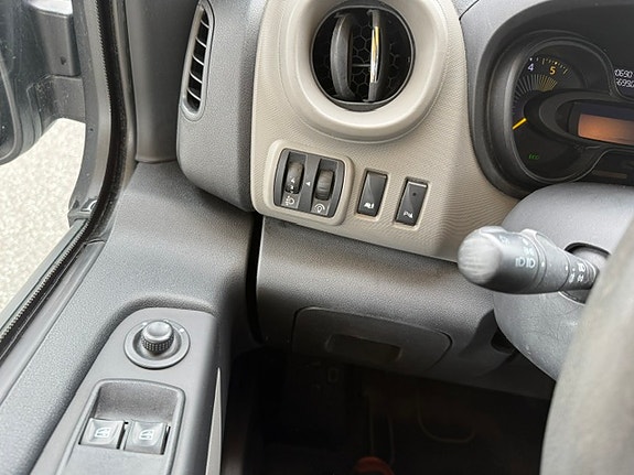 Renault Trafic 23 of 30