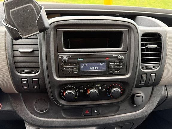 Renault Trafic 27 of 30