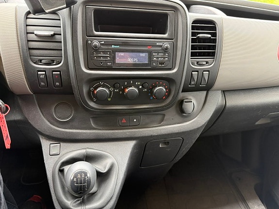 Renault Trafic 26 of 30