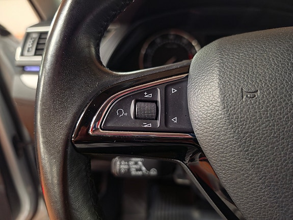 Skoda Superb 24 of 30