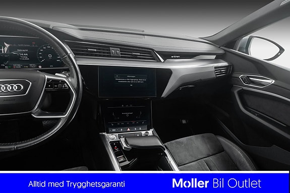 Audi e-tron Sportback 15 of 26