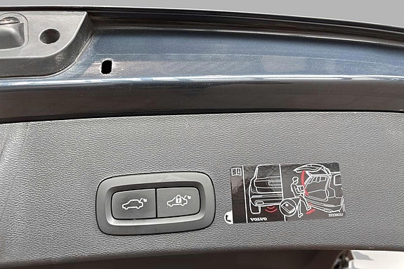 Volvo XC40 24 of 25