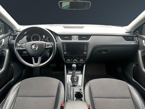 Skoda Octavia 11 of 30