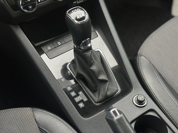 Skoda Octavia 18 of 30