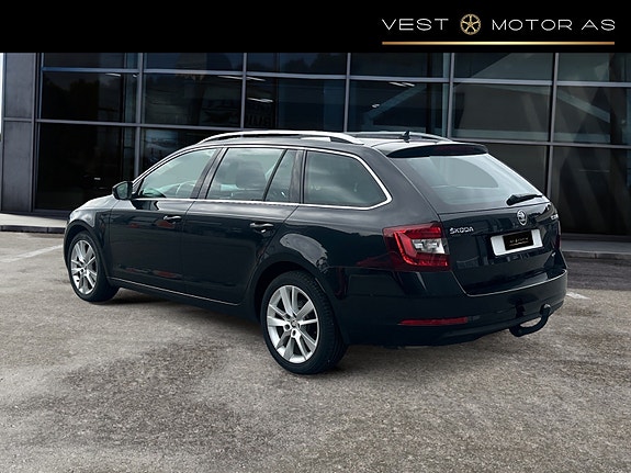 Skoda Octavia 5 of 30