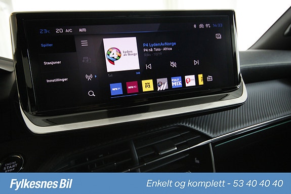 Peugeot e-2008 11 of 24