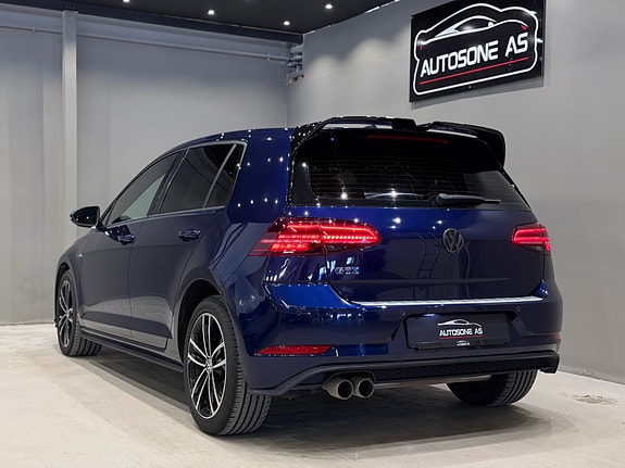 Volkswagen Golf VII 11 of 30