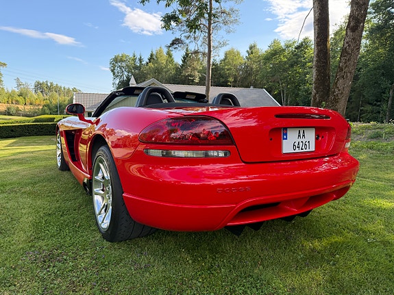 Dodge Viper 11 of 30