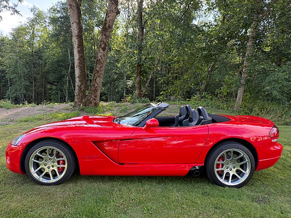 Dodge Viper 15 of 30