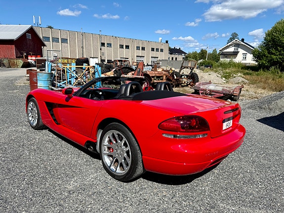 Dodge Viper 2 of 30