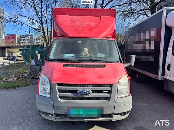 Ford Transit 9 of 30